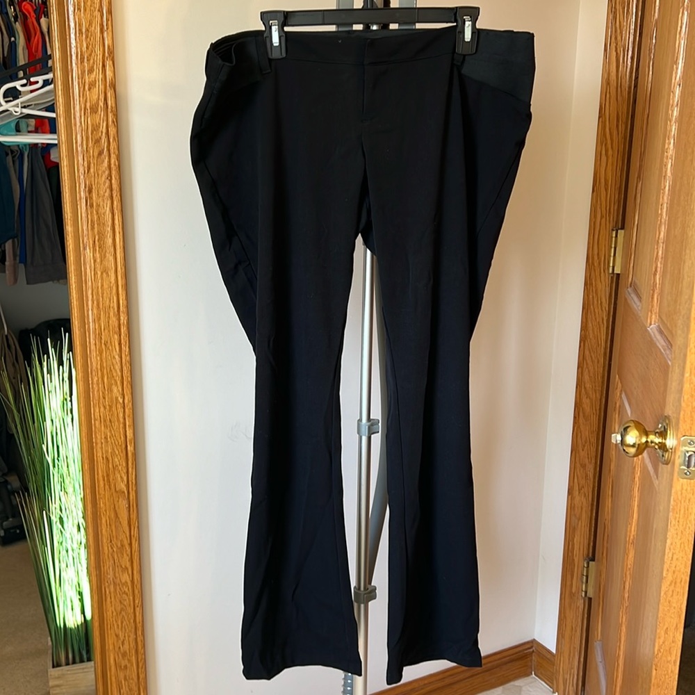 Like new, maternity black dress pants, bootcut/flare size 12